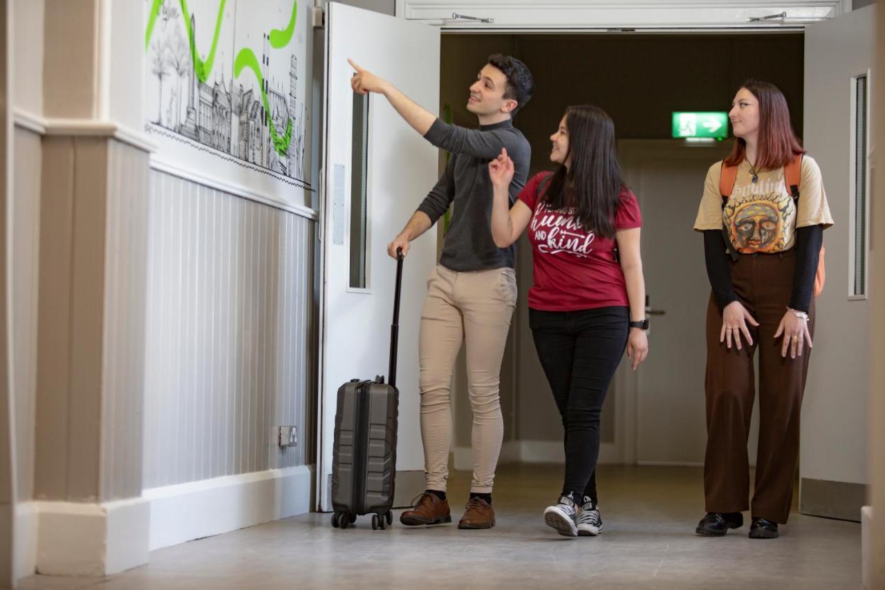 Leevin Hostel Mountjoy Dublin Kültér fotó