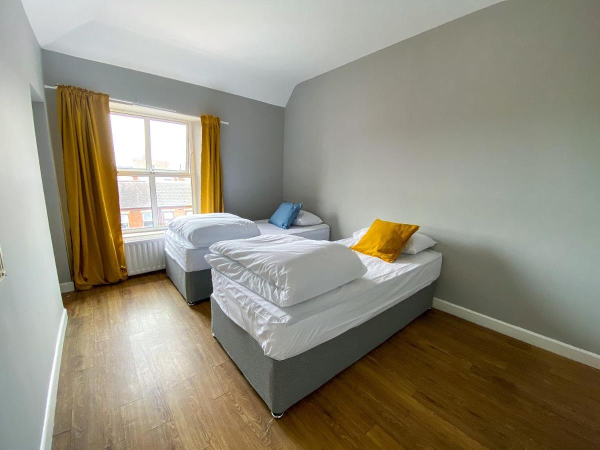 Leevin Hostel Mountjoy Dublin Szoba fotó